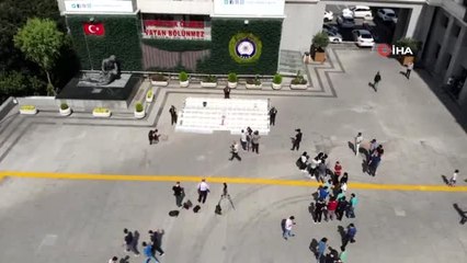 Esenyurt'ta ele geçirilen 271 milyon sahte dolar emniyetin avlusunda sergilendi