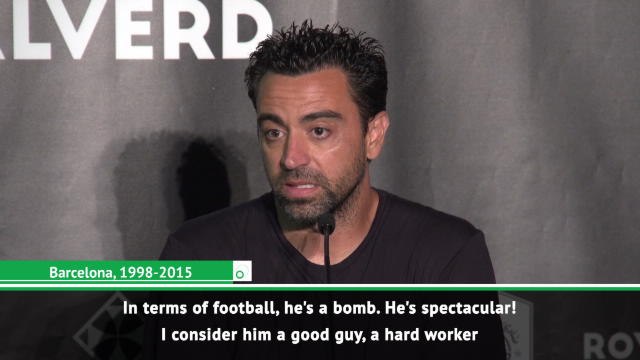 Xavi hails 'spectacular' Neymar