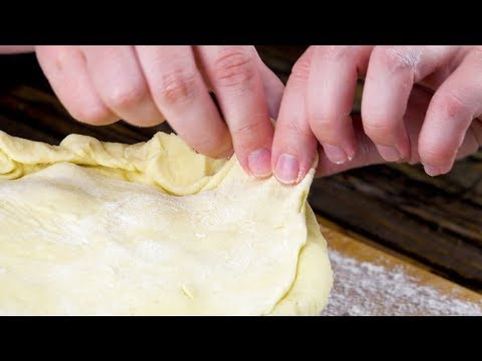 "Game of Thrones" Frey Pie — A Tasty Pastry Recipe That's Not Just For Fans