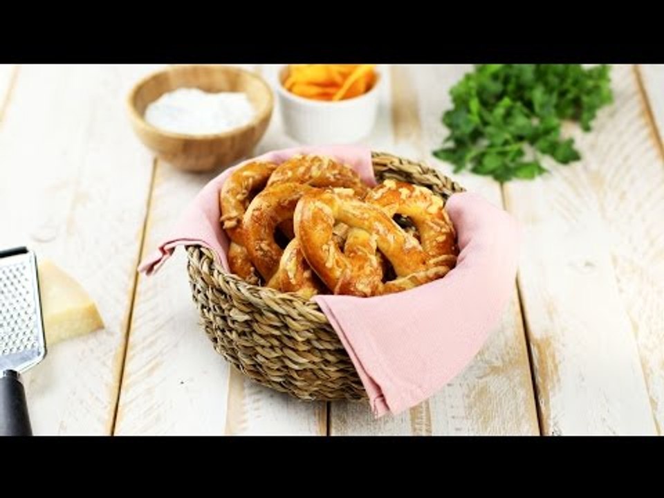 Pizza Pretzels – A Twist On Two Favorite Snacks