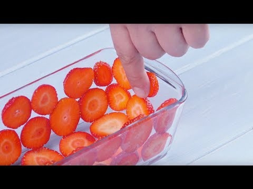 Completely Cover The Glass Dish With Strawberries, And Then The Best Is Yet To Come!