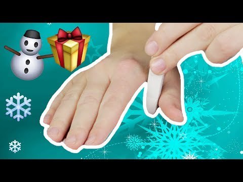 Créez des accessoires d'hiver avec vos vieux pulls de Noël.