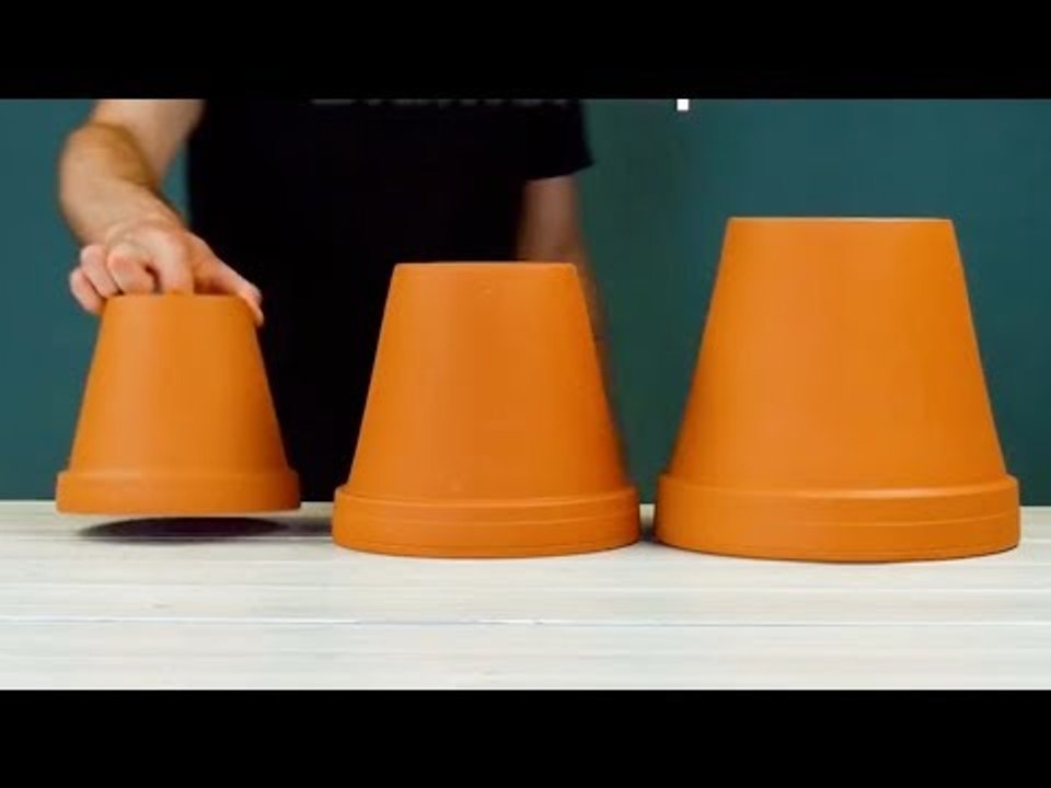 Voilà comment transformer 3 pots de fleurs en une véritable ATTRACTION !