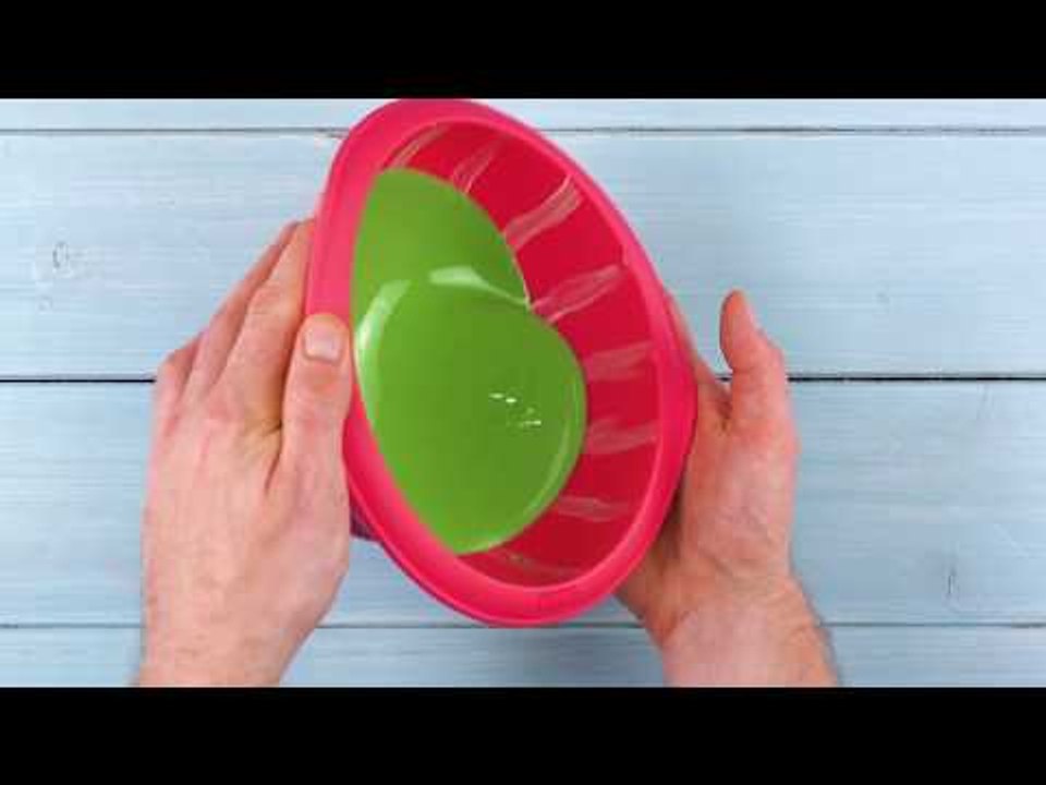 This Is The Best Summer Cake Ever!