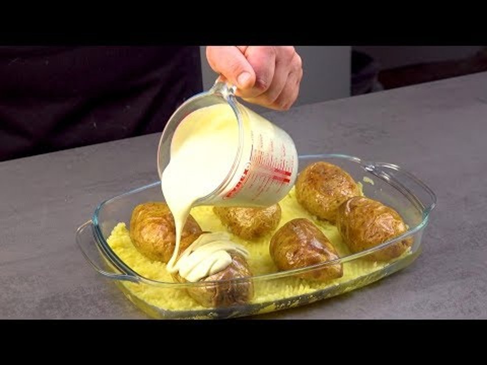 Pour The Sauce Over All 6 Potatoes & Pop Them In The Oven For A Grandiose Dish!