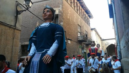 La procesión de Santiago por las calles de Tudela