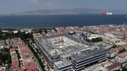 Göztepe Stadı yükseliyor