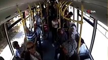 - Kocaeli'de otobüs şoförü, Türk bayrağını yerde bırakmadı- Otobüsünü durdurup bayrağı yerden...
