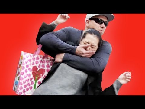 Quatro dicas simples para se proteger de criminosos em estacionamentos