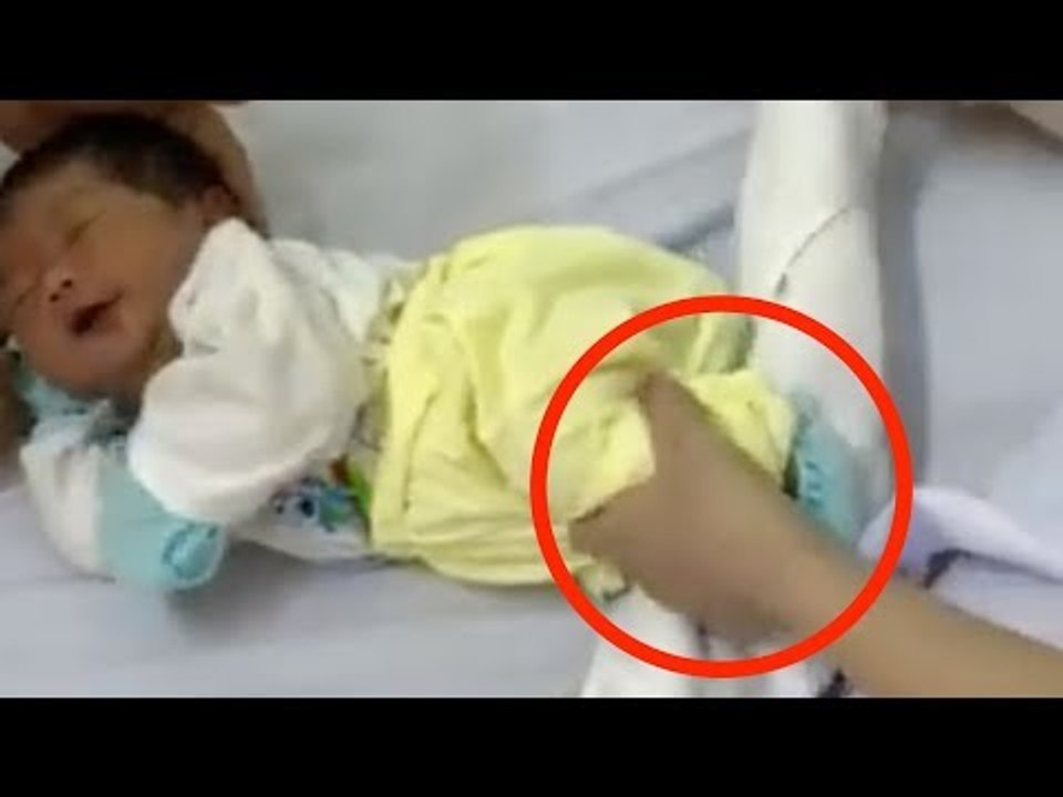 A enfermeira faz ISTO com a toalha. Os bebês dormem imediatamente.