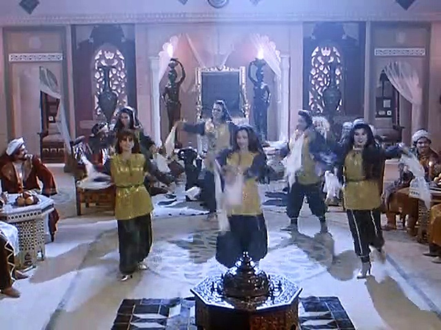 فيلم اللبيس