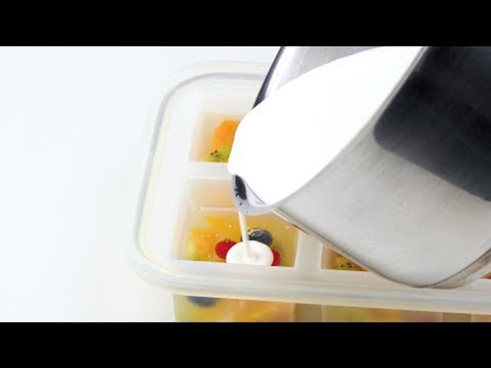 Cubos de frutas tropicais: uma sobremesa leve