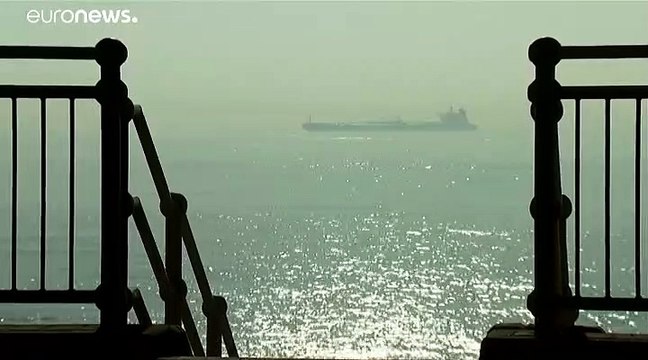 البحرية الملكية سترافق السفن البريطانية في هرمز والبنتاغون لحماية السفن الأمريكية