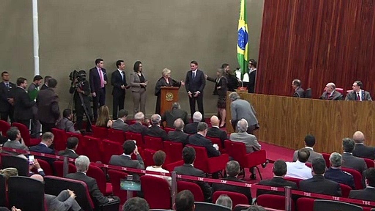 Governo denuncia tentativa de invasão a telefones de Bolsonaro
