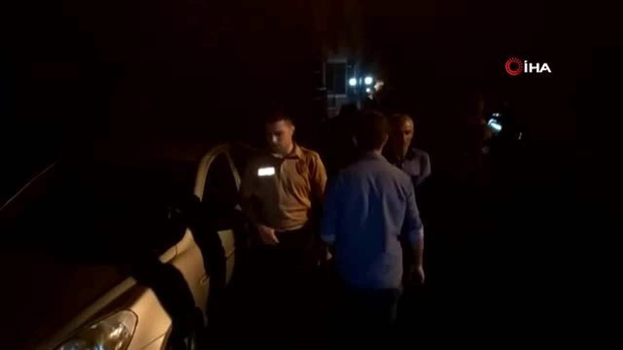 Cinnet getirdi, eşini ve çocuğunu silahla öldürdü