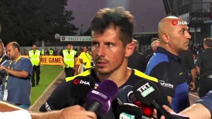 Belözoğlu: "Fenerbahçe bizim gönlümüzde dünyanın en büyük takımı"