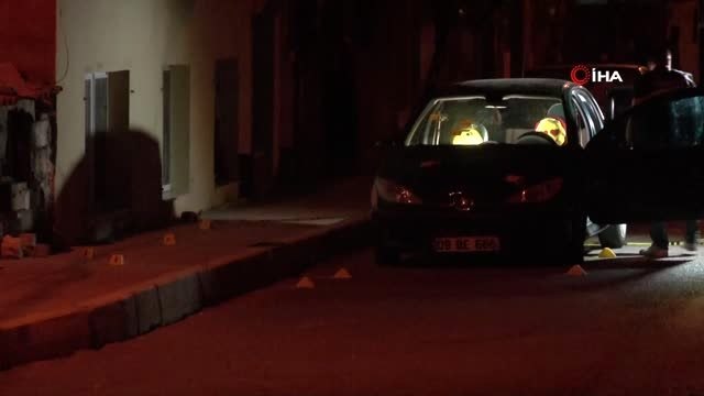 İzmir'de iki grup arasında silahlı kavga: 1 ağır yaralı