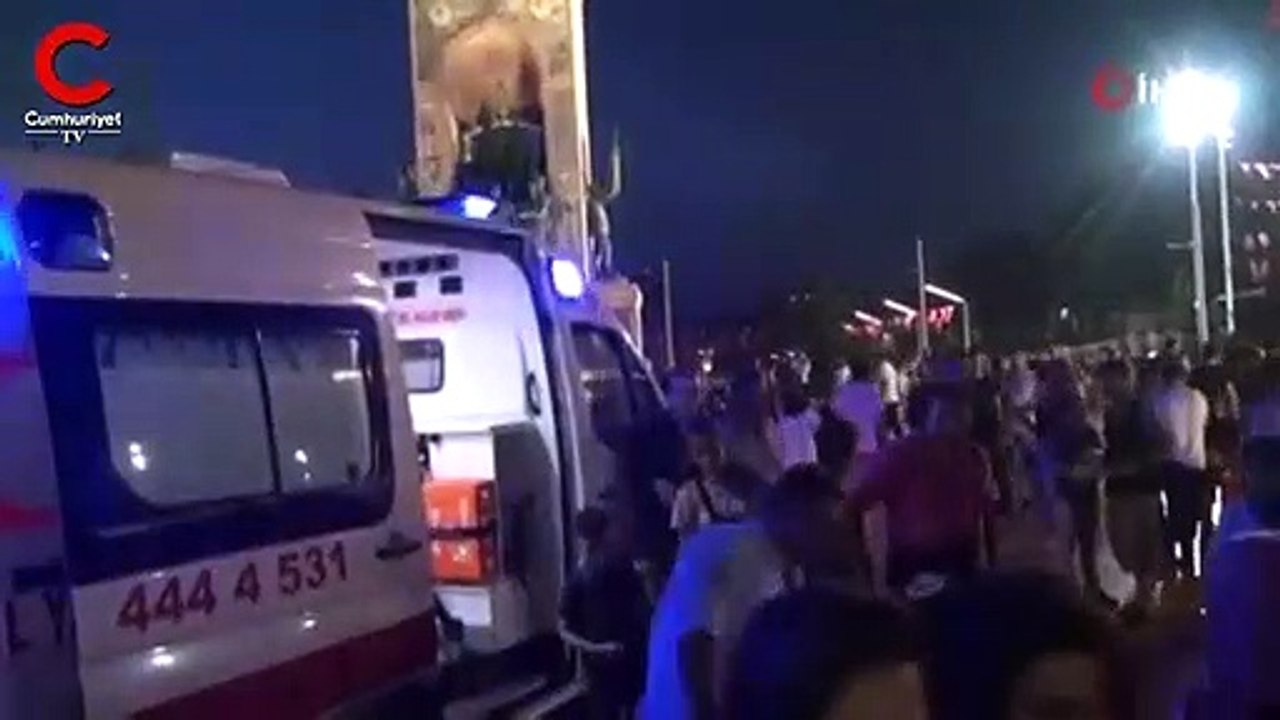 Taksim'de hareketli anlar! İlk müdahaleyi yurttaşlar yaptı