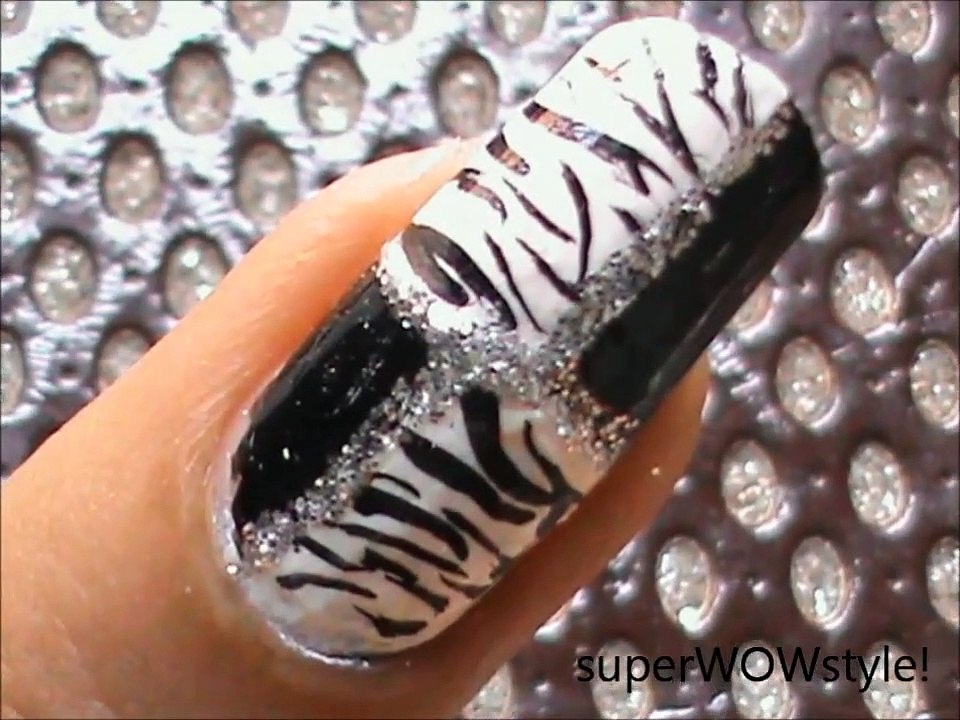 Checkered Zebra! __  Easy nail designs for beginners