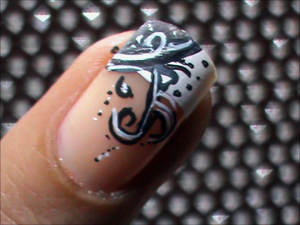 French Manicure Nail Designs DIY!