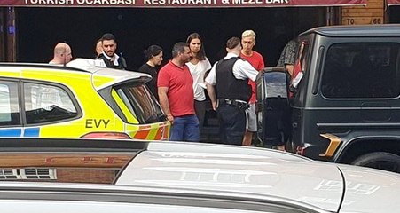 Görgü tanığı dehşeti anlattı: Mesut Özil'i doğrayacaklardı