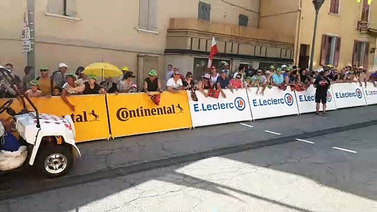 Tour de France 2019 : la caravane passe à Saint-Jean-de-Maurienne