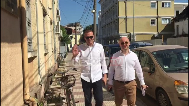 Report TV - Valdrin Pjetri paraqitet në gjykatë, konfirmohet mandati si kryebashkiak i Shkodrës