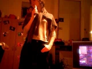 léa & le géant de papier