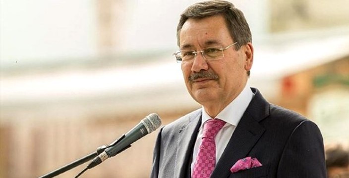 Melih Gökçek'in Mansur Yavaş'ı eleştirmek için yaptığı paylaşım alay konusu oldu