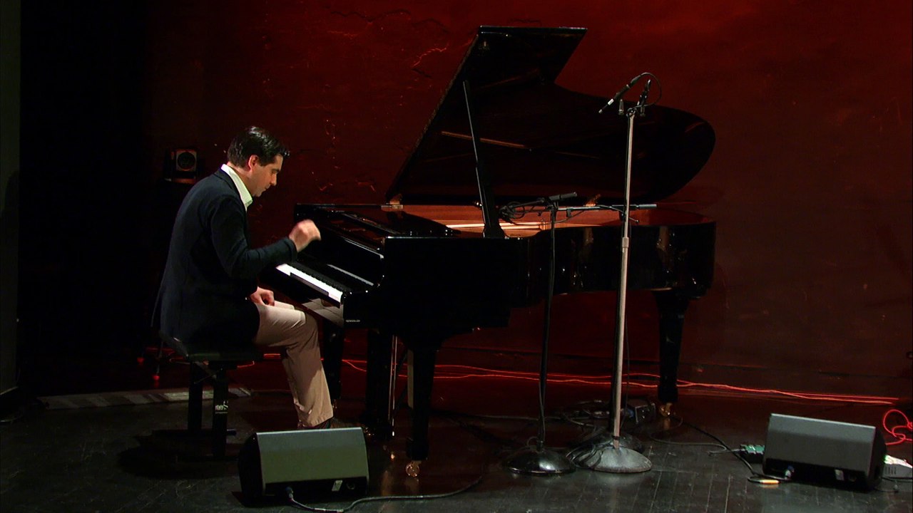 Domenico Scarlatti : Sonate en mi bémol majeur K 193 (Vadym Kholodenko)