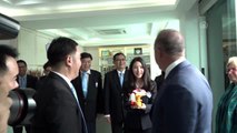 Dışişleri Bakanı Çavuşoğlu, Chiang Mai Ticaret Odası Başkanı Pitakanonda'yla görüştü