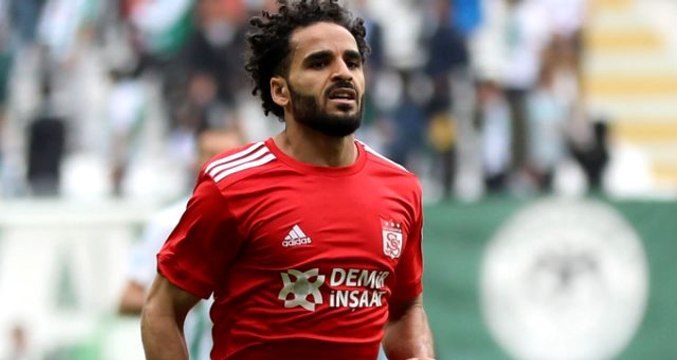 Beşiktaş'ın yeni transferi Douglas, İstanbul'a geliyor