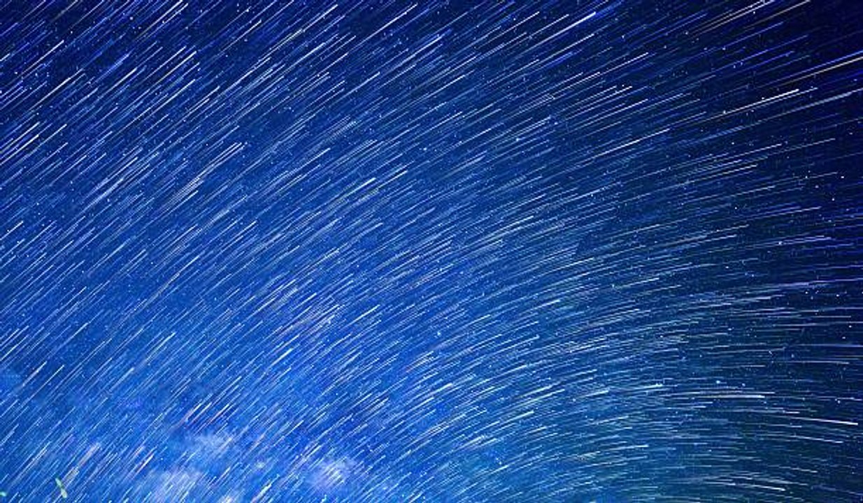 Quel avenir pour les étoiles, galaxies et amas ?