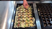 japanese-street-food-semi-automatic-TAKOYAKI-machine