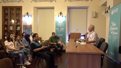 "Türkçe'nin söz varlığı 600 bin kelimeyi buluyor"