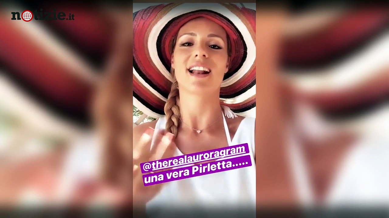 Michelle Hunziker, la richiesta di aiuto dopo l'errore di Aurora: "Mio numero su Instagram" | Notizie.it