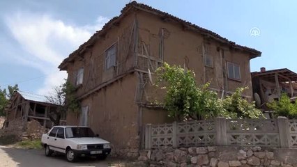 Evini atölyeye çevirdi, hayalini gerçekleştirdi