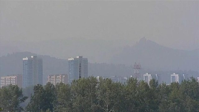 Удушающий дым от лесных пожаров