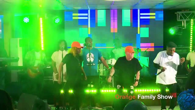 Orange Family Show 3 avec BEBI PHILIP