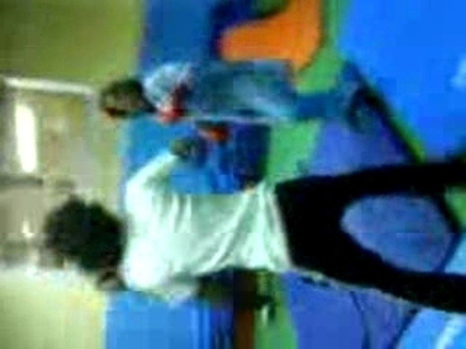 COMBAT DE BOXE A MAIMO
