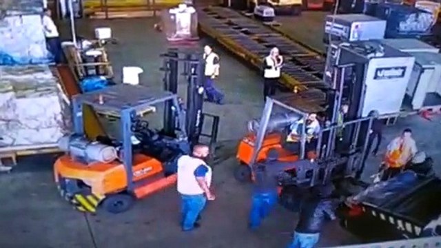 Câmera mostra ação de criminosos em roubo milionário no aeroporto de Guarulhos