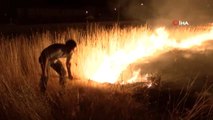 Bingöl'de 100 dönüm alan alev alev böyle yandı