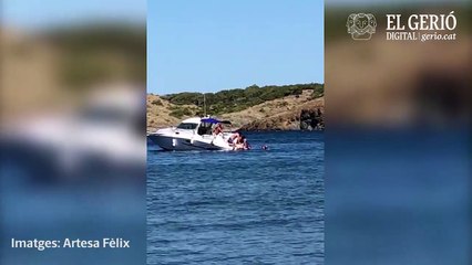 Un banyista s'ofega a la platja de Garbet a Colera