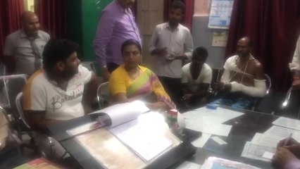 खबर का असर: आयुष्मान कार्डधारी बुजुर्ग से लिए 18 हजार अब डॉक्टर ने वापस लौटाए, मरीज खुश