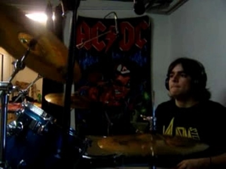 ACDC - Stiff upper Lip