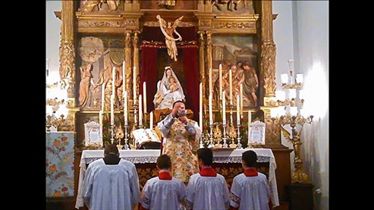 La Historia de El Santo Rosario
