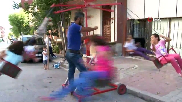 Seyyar Dönme Dolap Çocukların İlgi Odağı Oluyor