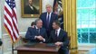 США и Гватемала подписали миграционное соглашение