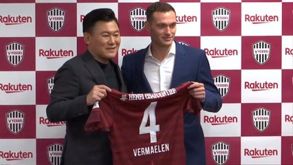 Transferts - Vermaelen pose sous ses nouvelles couleurs