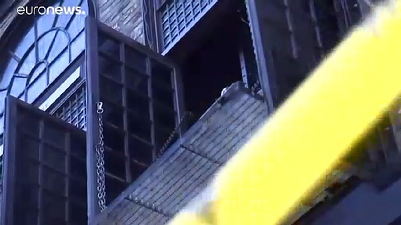 Tote bei Balkoneinsturz nahe Schwimm-WM